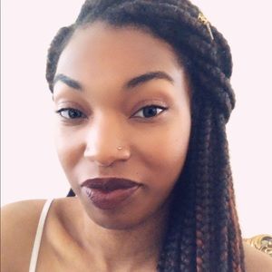 Meet your Posher, Arielle